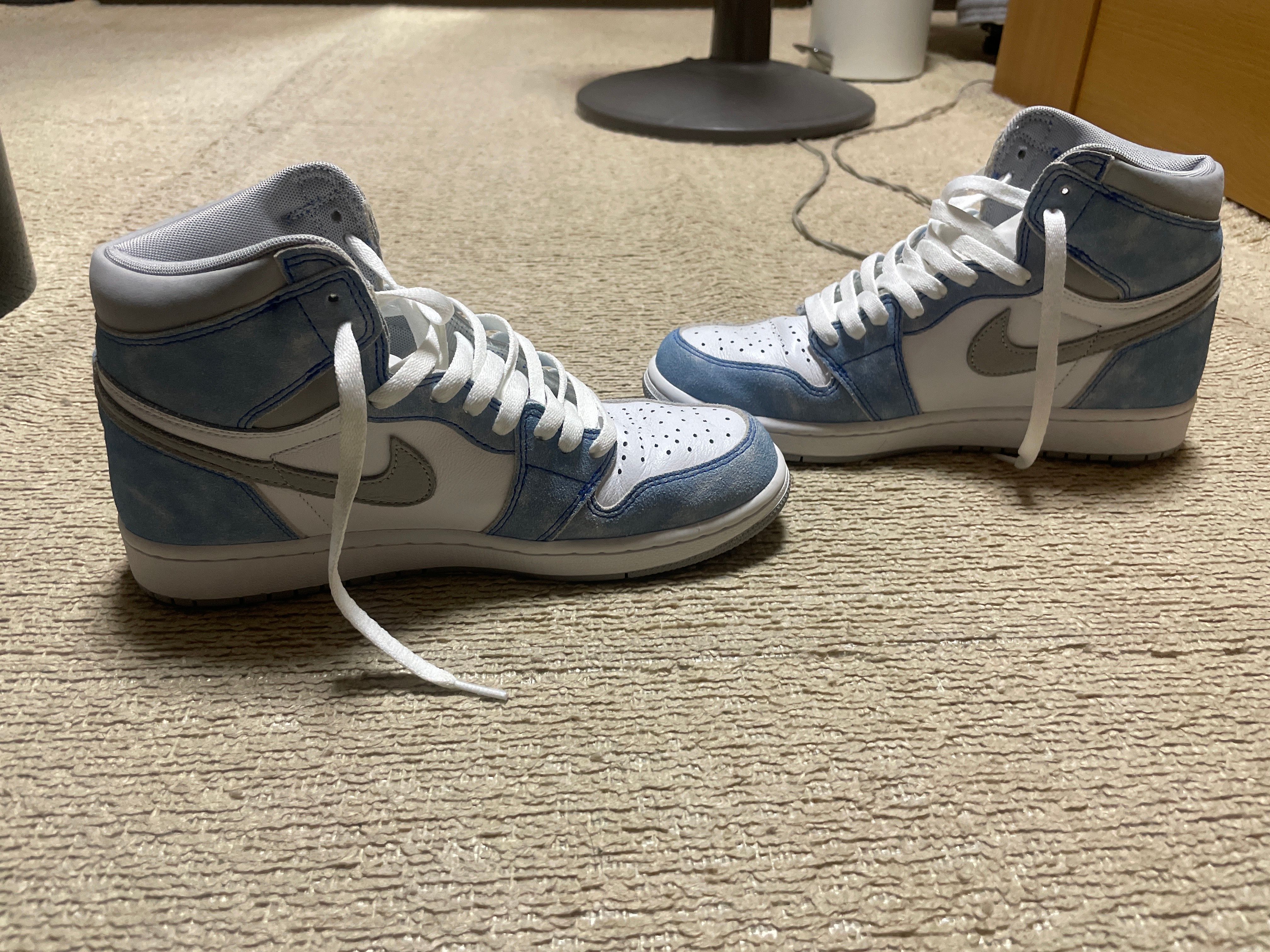 Nike Air Jordan 1 High OG "Hyper Royal"