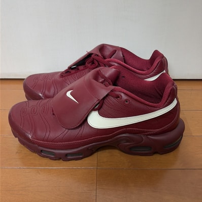 Nike Air Max Plus Tiempo "Team Red and Sail"