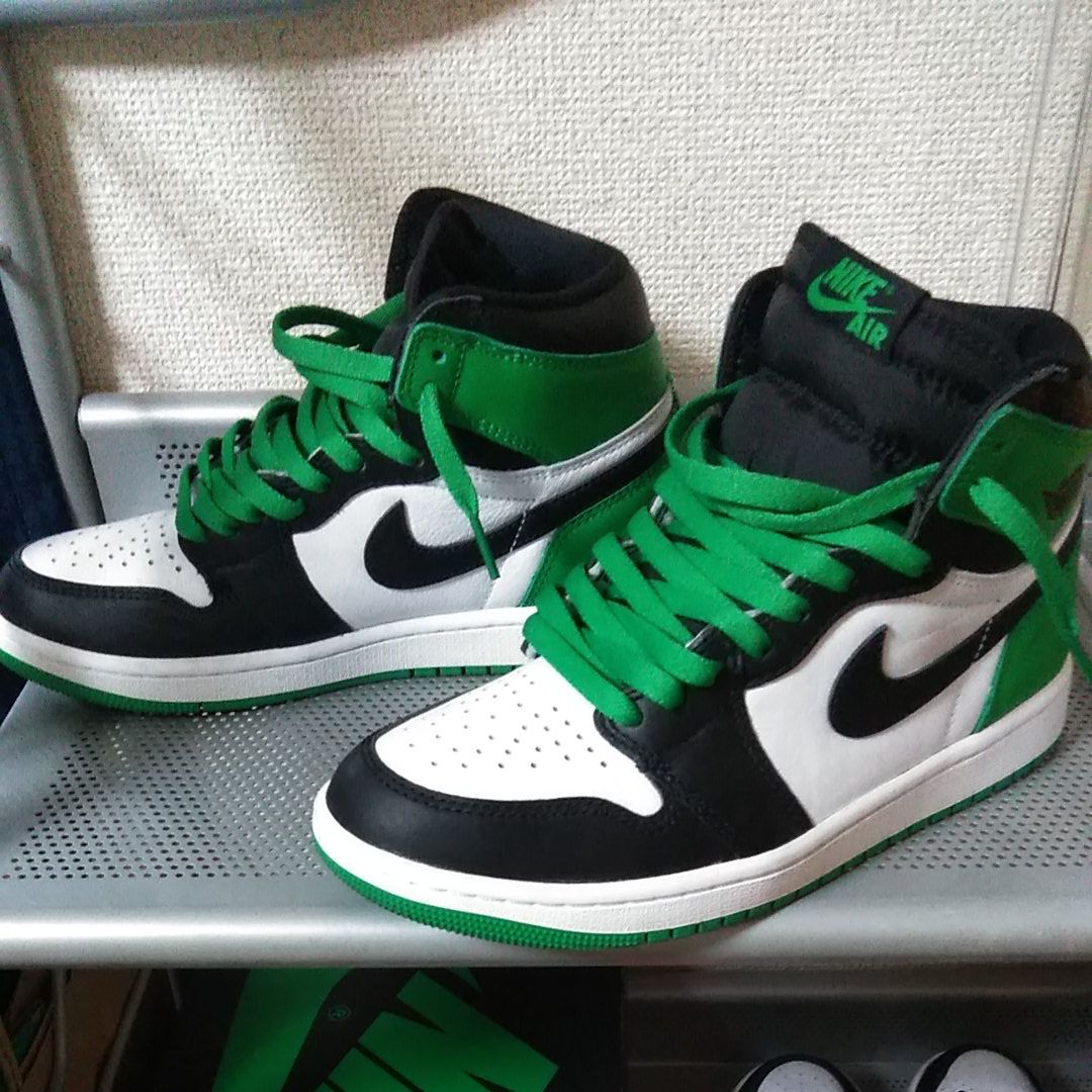 Nike Air Jordan 1 Retro High OG "Celtics/Black and Lucky Green" (2023)