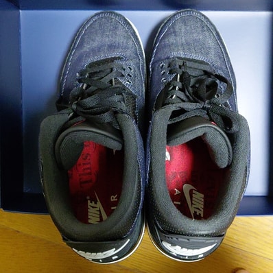 Levi’s × Nike Air Jordan 3 Retro SP "Indigo and Gym Red" (LEVI'S Tab)