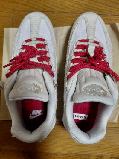 Levi's × Nike Air Max 95 OG "Denim White"