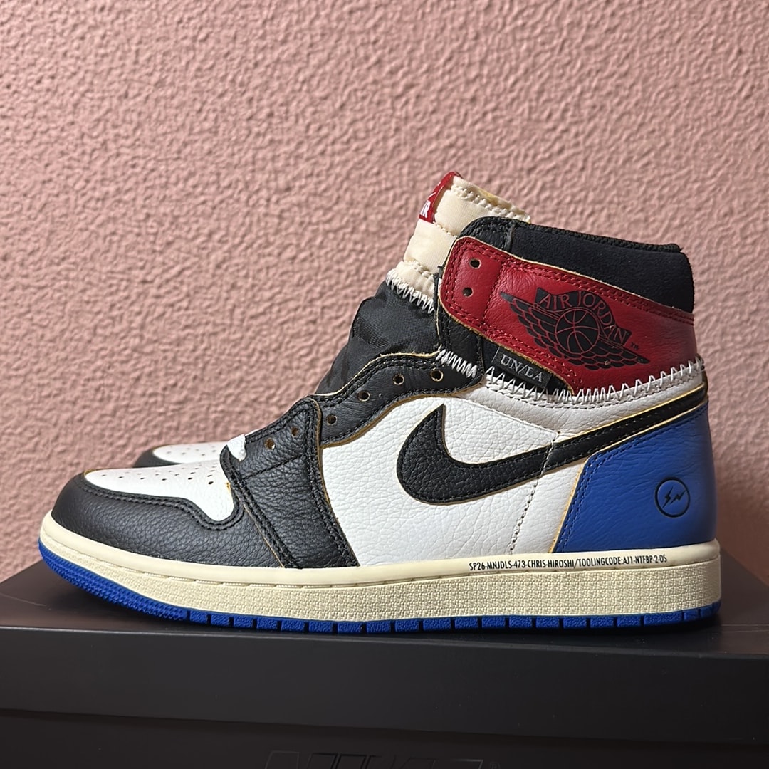 fragment design × UNION × Nike Air Jordan 1 High OG "Black/Varsity Red"