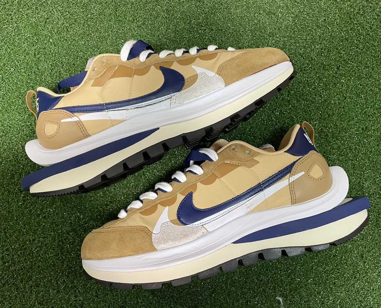 Sacai × Nike Vapor Waffle "Sesame And Blue Void"