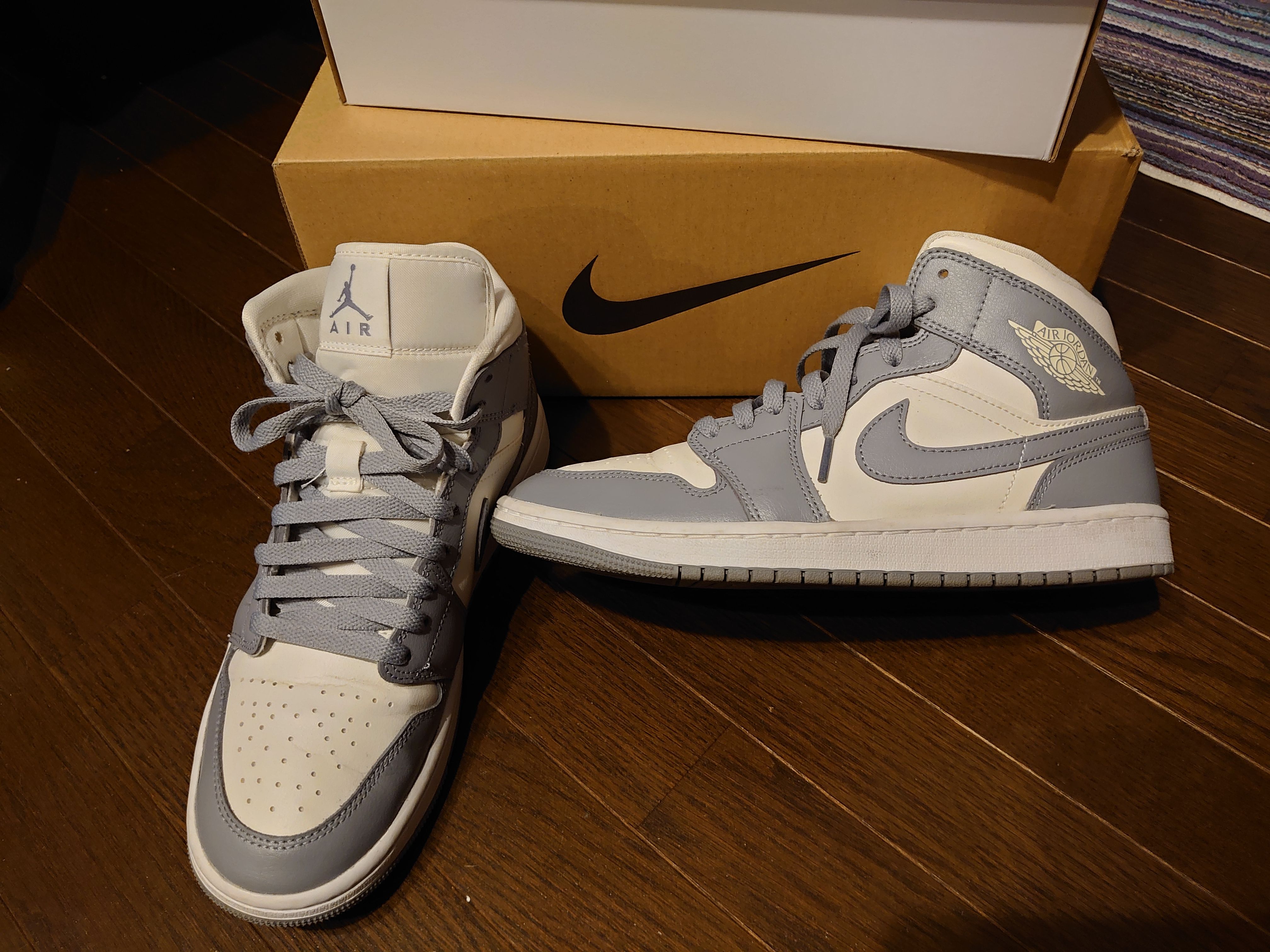 Nike Women's Air Jordan 1 Mid "Grey/Sail"