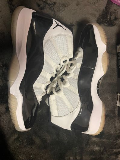 Nike Air Jordan 11 Retro "Concord" (2018)