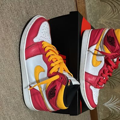 Nike Air Jordan 1 High OG "Light Fusion Red"