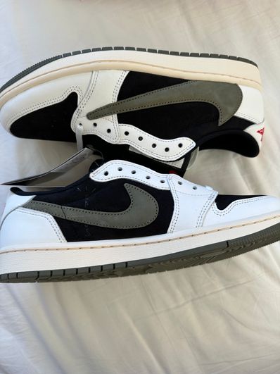 Travis Scott × Nike Women's Air Jordan 1 Low OG "Medium Olive"