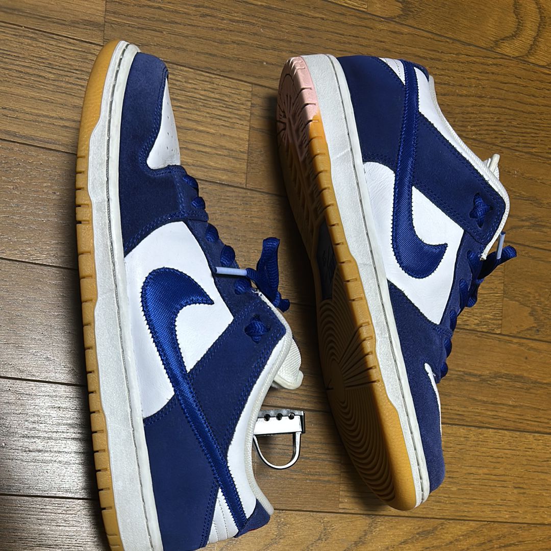 Nike SB Dunk Low "Los Angeles Dodgers/Deep Royal Blue"