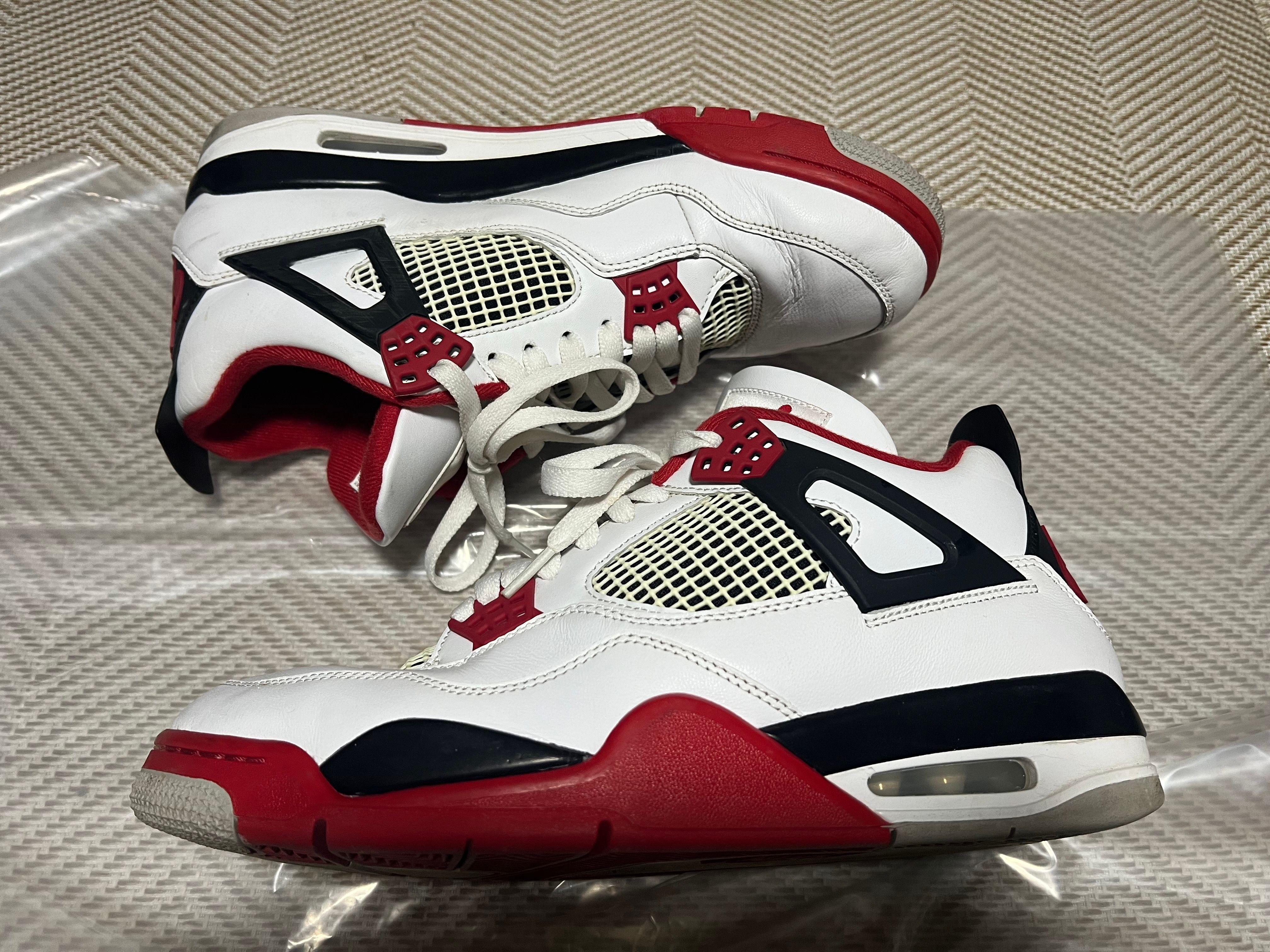 Nike Air Jordan 4 Retro OG "Fire Red" (2020)