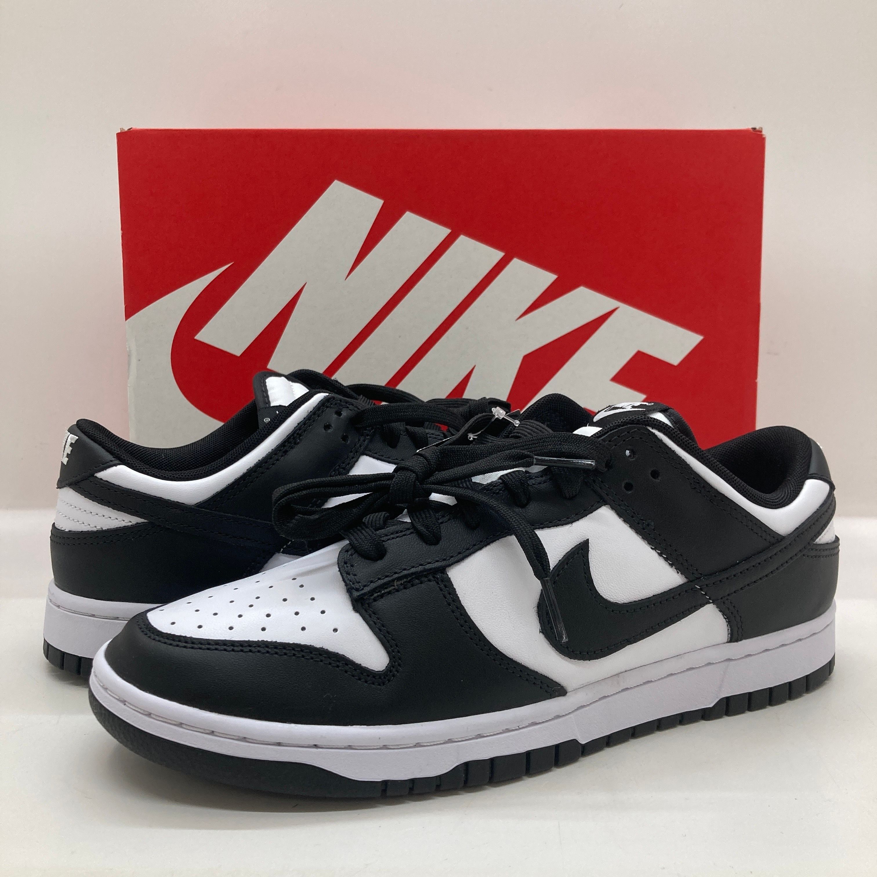Nike Dunk Low Retro "Panda/White/Black"