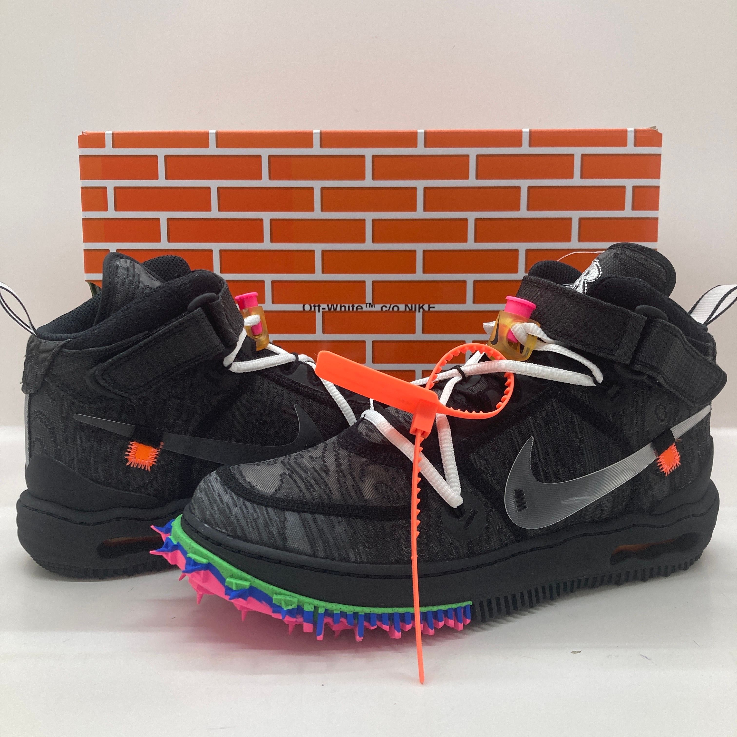 Off-White × Nike Air Force 1 Mid "Black"