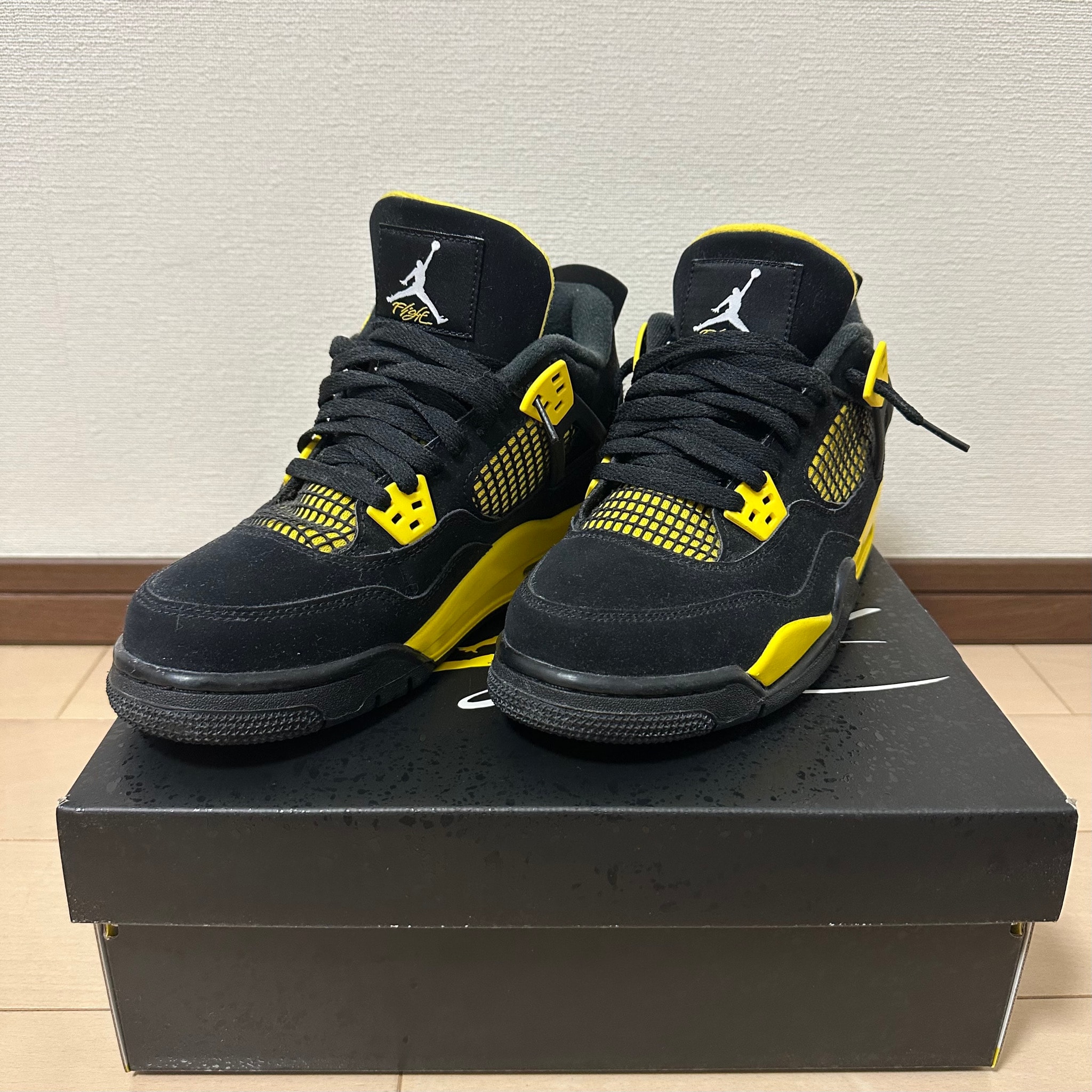 Nike GS Air Jordan 4 Retro "Thunder"(2023)