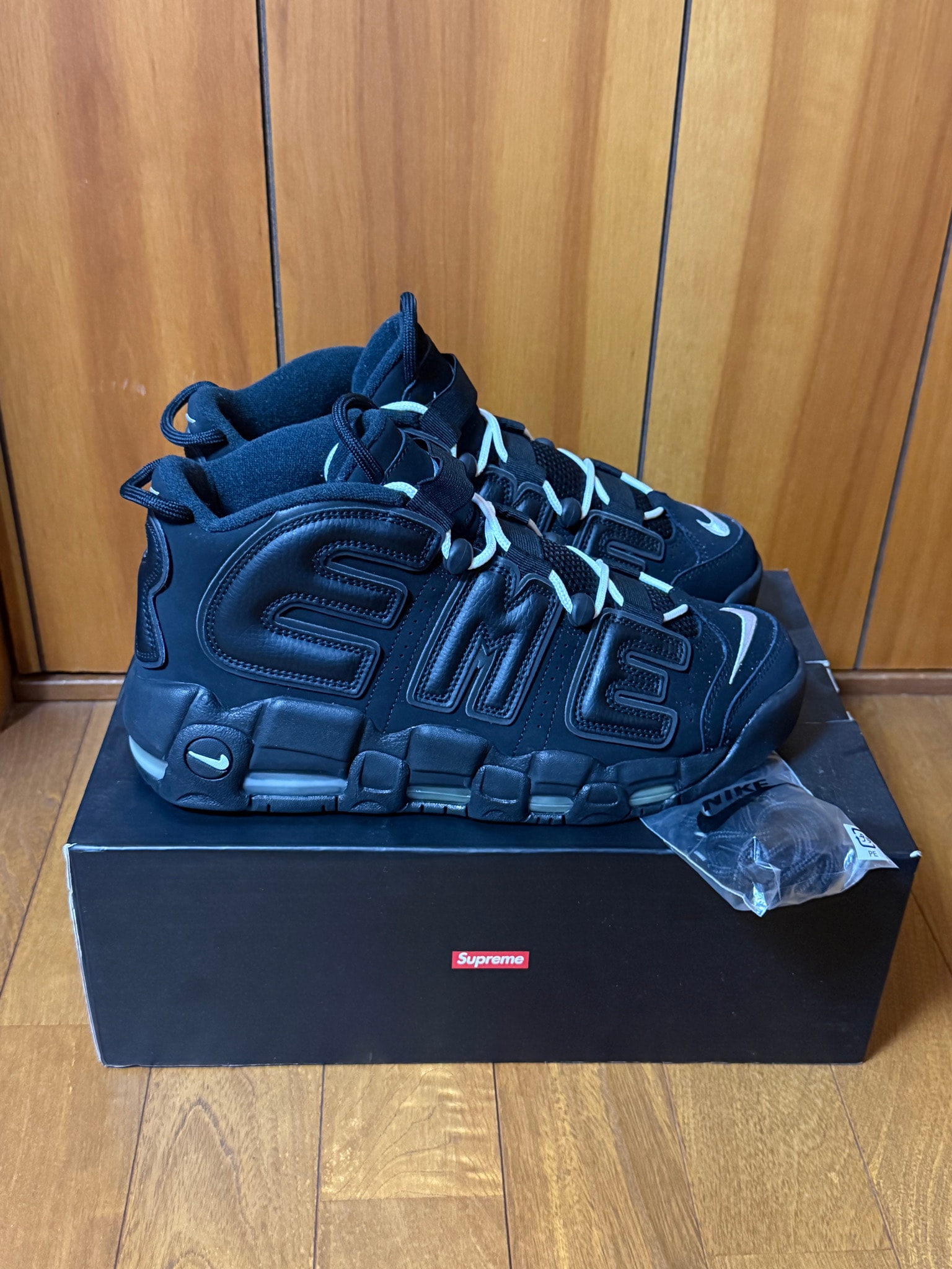 Supreme × Nike Air More Uptempo "Black"