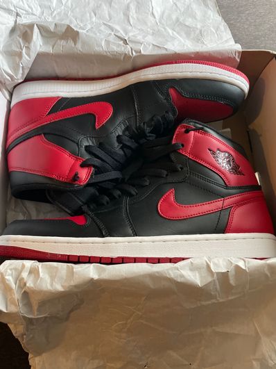 Nike Air Jordan 1 Retro High OG "Bred" (2013)