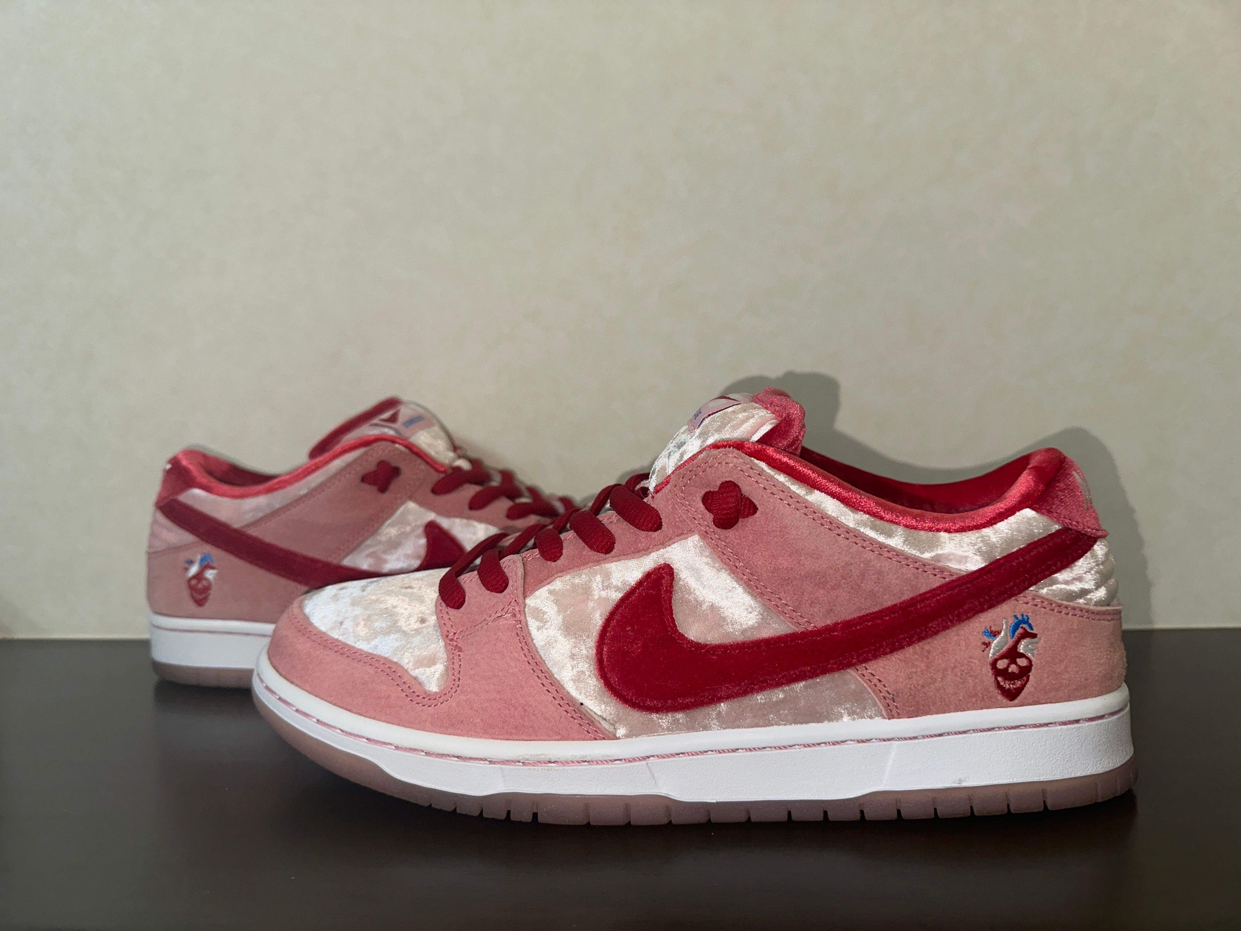 Strangelove × Nike SB Dunk Low "Valentine’s Day"