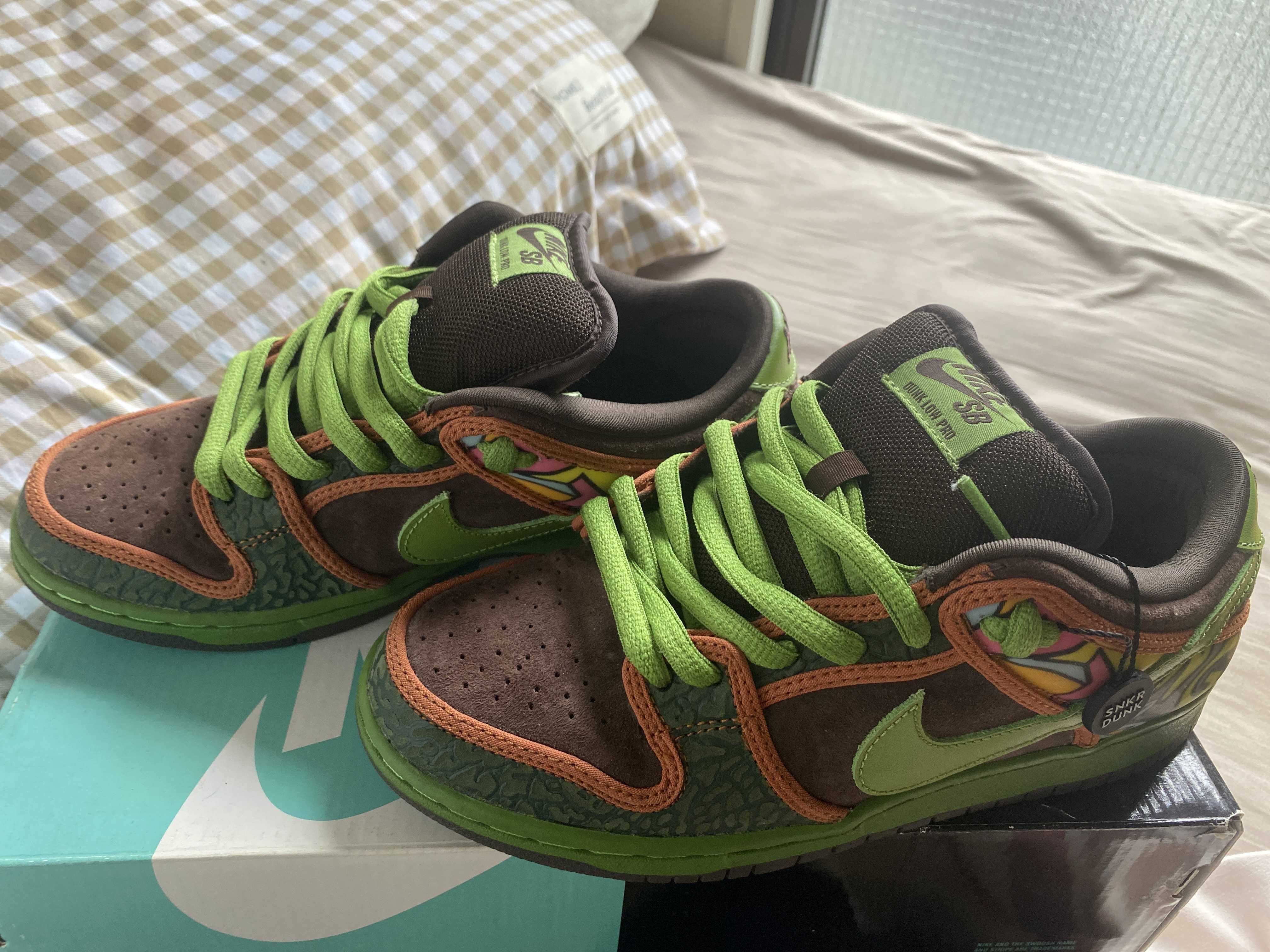 Nike SB Dunk Low "De La Soul" (2015)