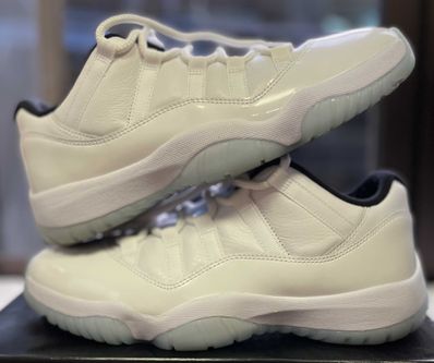 Nike Air Jordan 11 Low "Legend Blue"