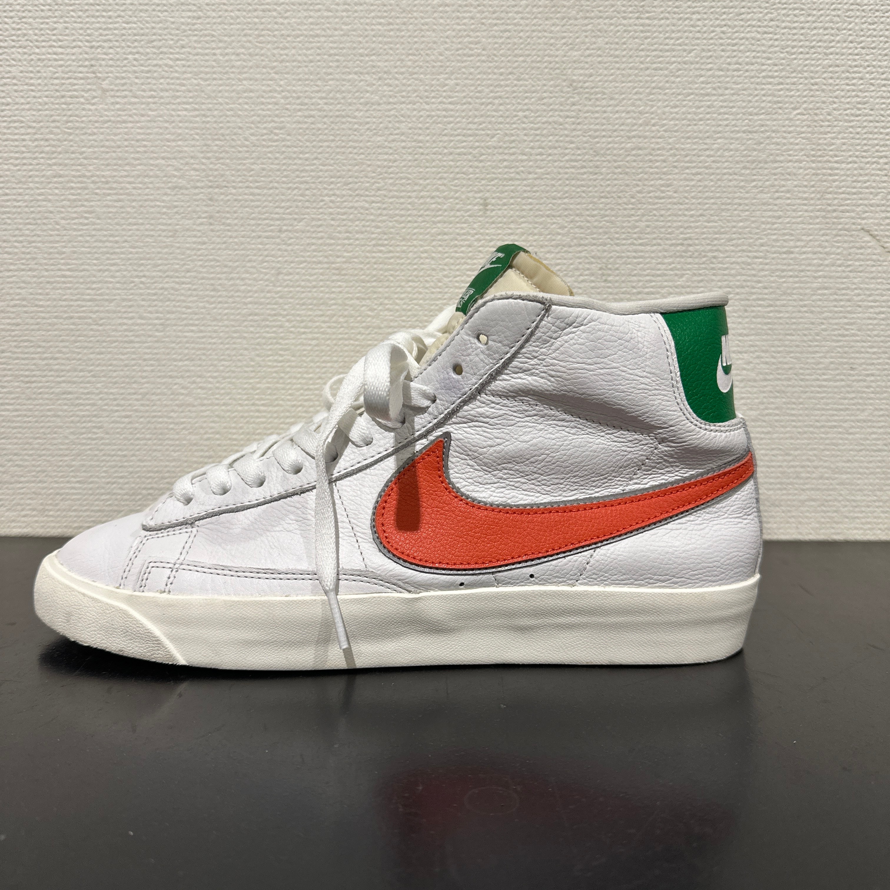 ストレンジャー・シングス × ナイキ ブレーザー ミッド “ホーキンス ハイ スクール”