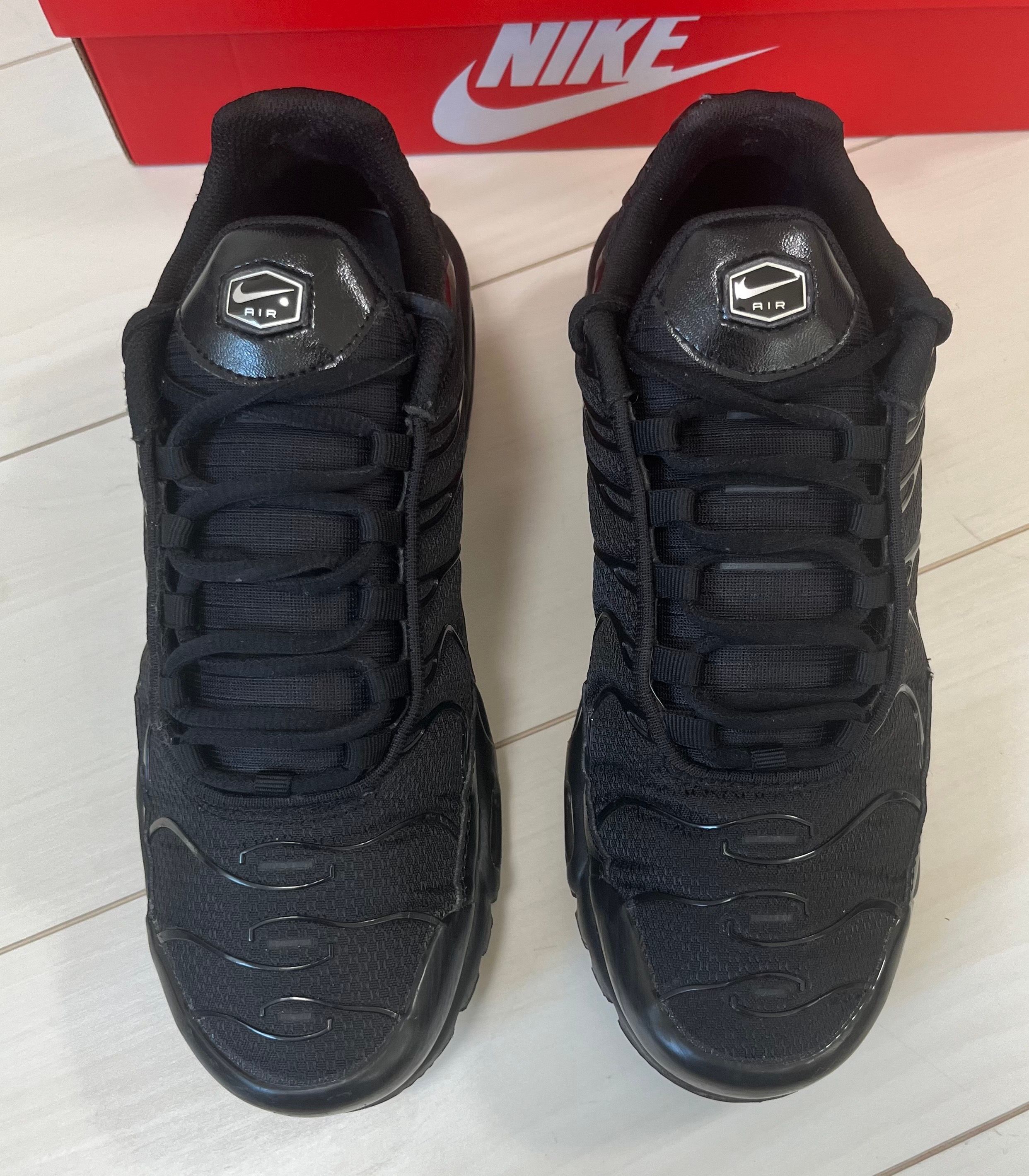 Nike Air Max Plus "Triple Black"