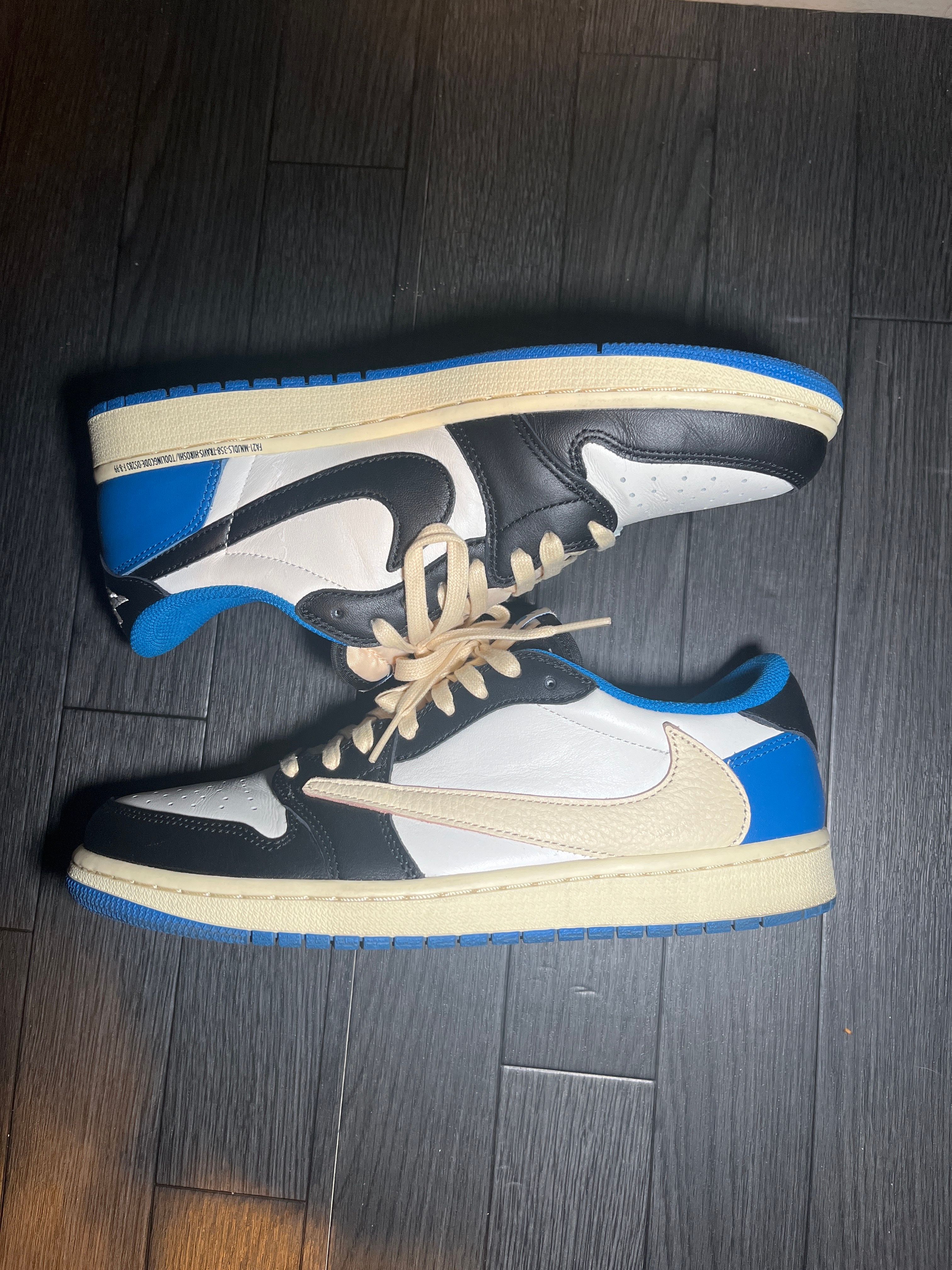 Travis Scott × fragment design × Nike Air Jordan 1 Low OG SP "Military Blue"