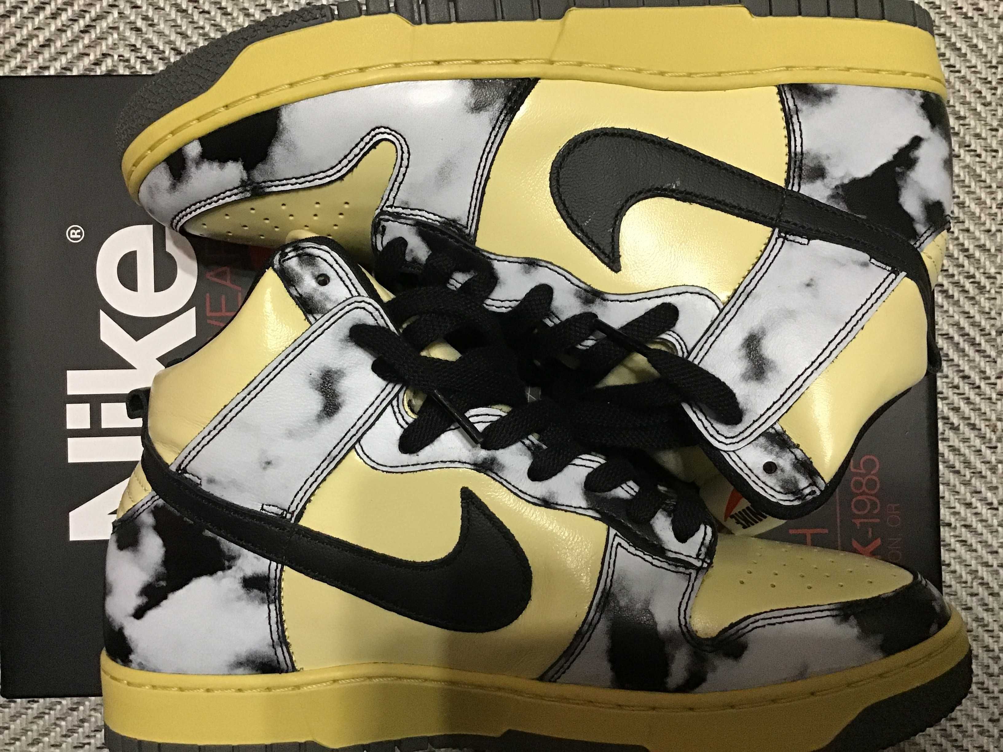 Nike Dunk High "Black Acid Wash"