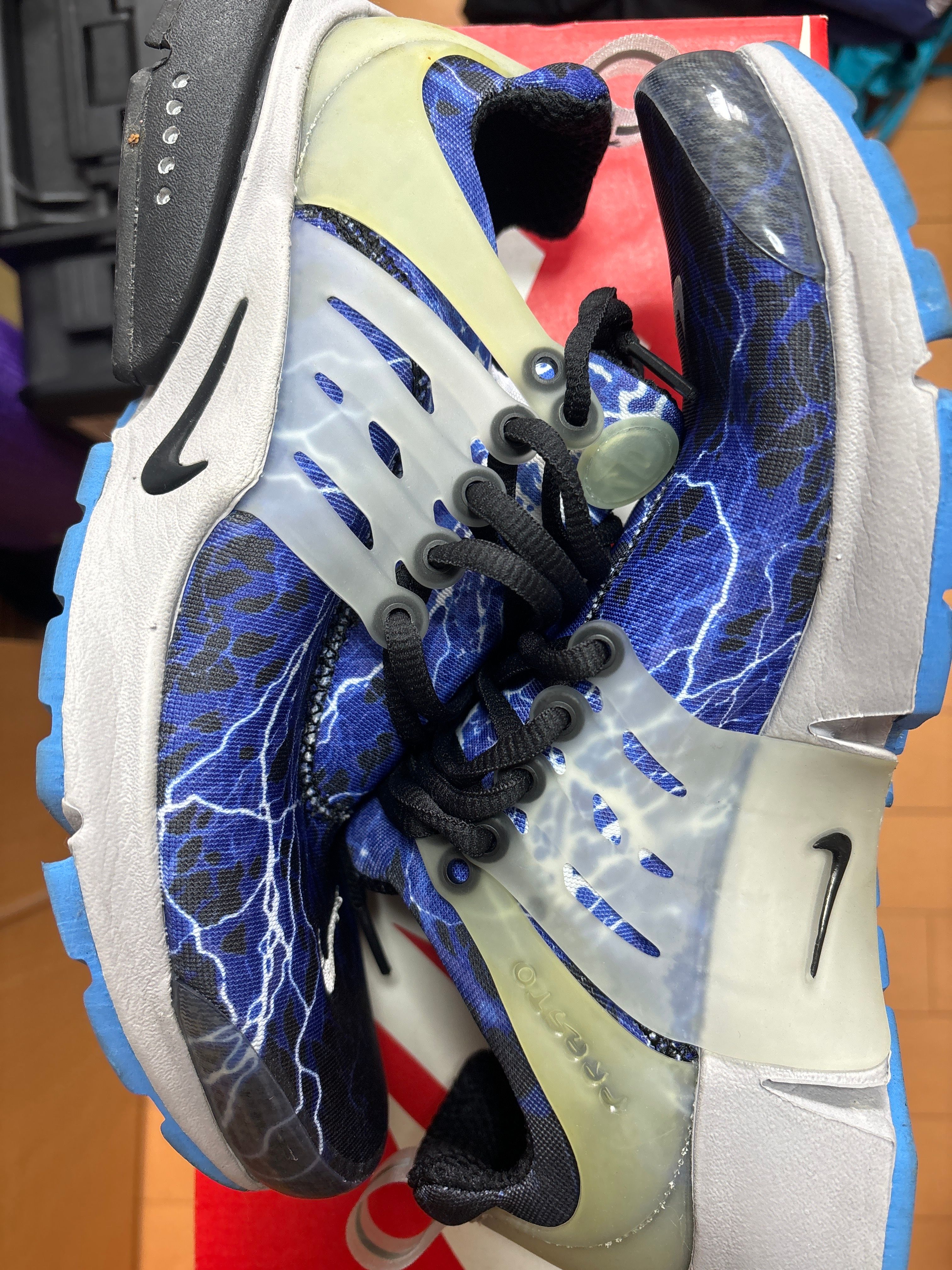 Nike Air Presto "Lighting"