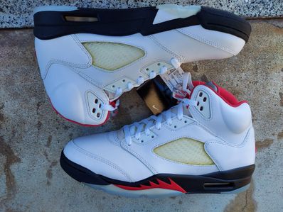 Nike Air Jordan 5 Retro "Fire Red" (2020)