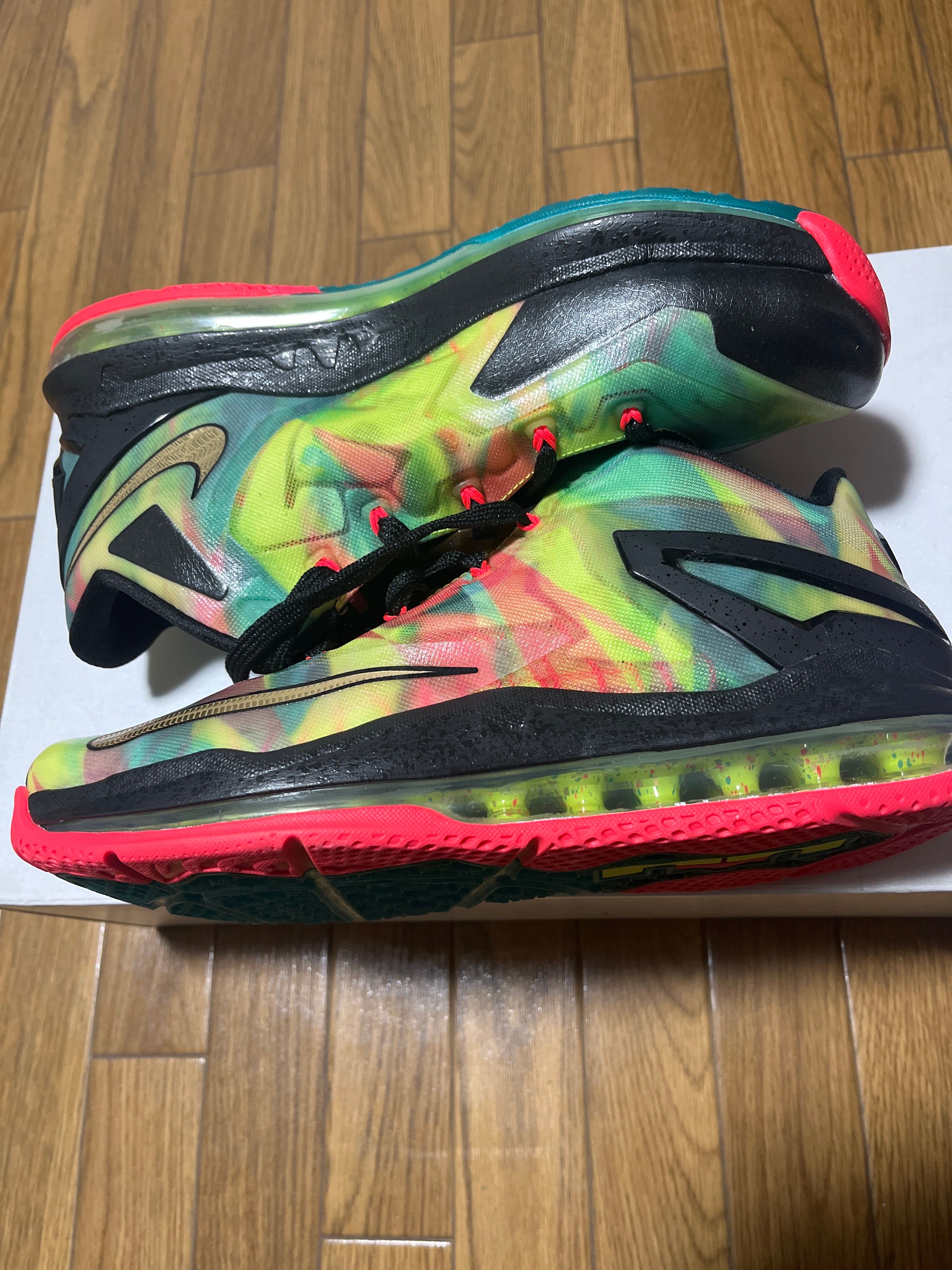 Nike Lebron 11 Low SE "Multi"