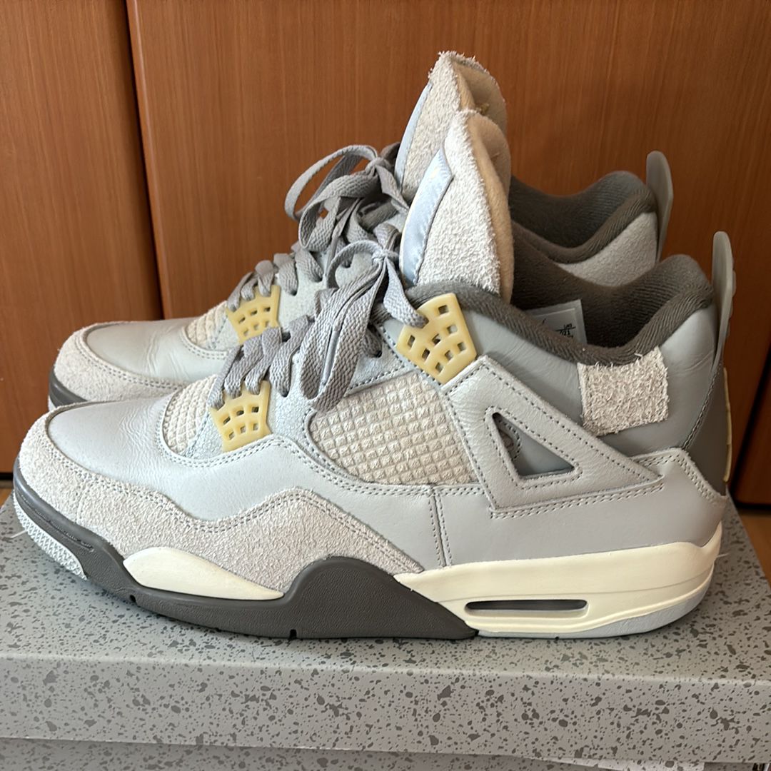 Nike Air Jordan 4 Retro SE "Craft"