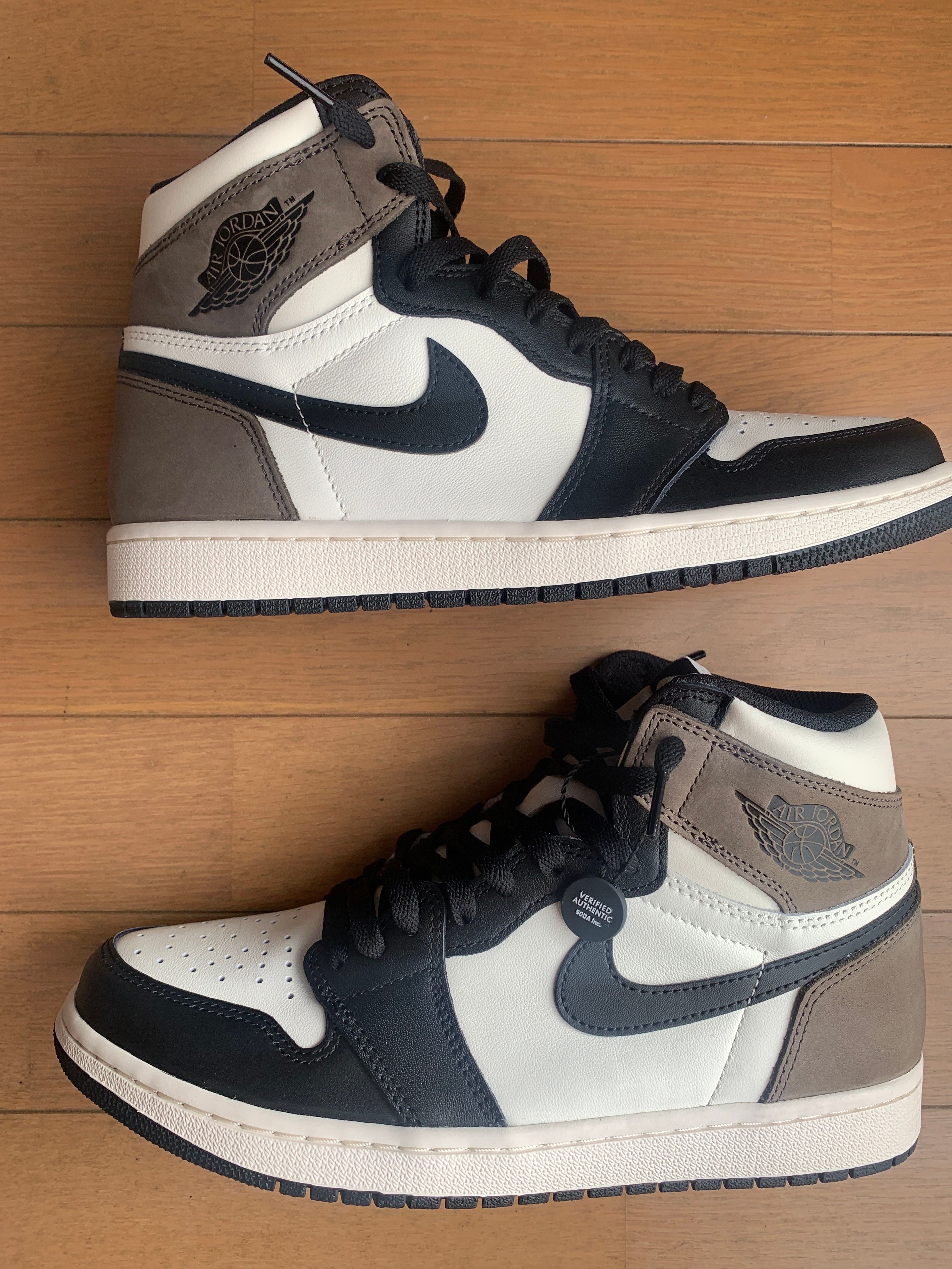 Nike Air Jordan 1 High OG "Sail/Dark Mocha/Black"