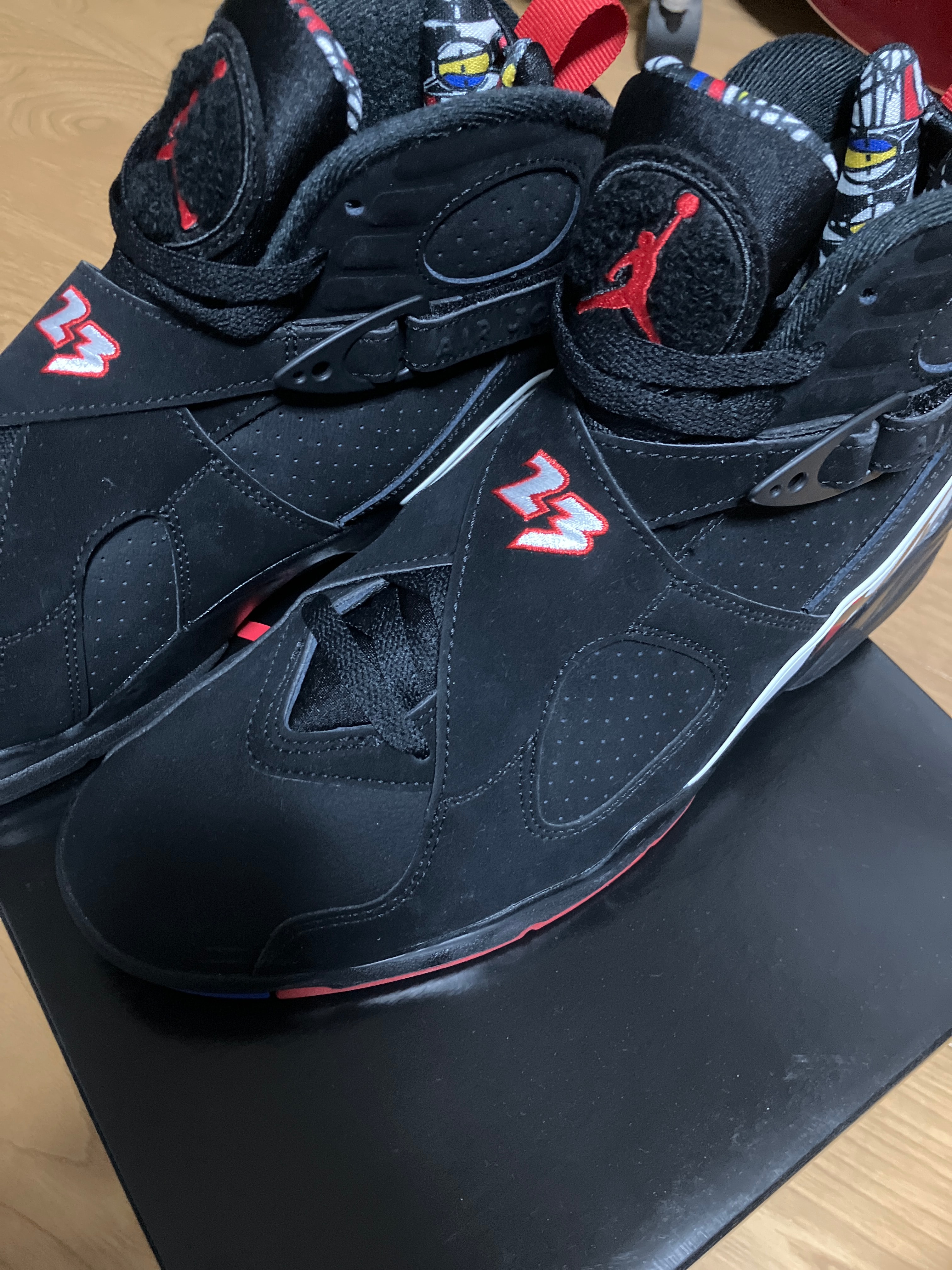 Nike Air Jordan 8 Retro "Playoffs" (2023)