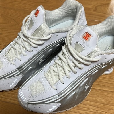 Nike Shox R4 "White/Metallic Silver/White"