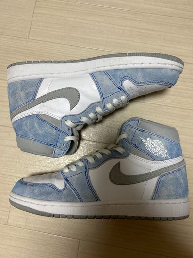 Nike Air Jordan 1 High OG "Hyper Royal"