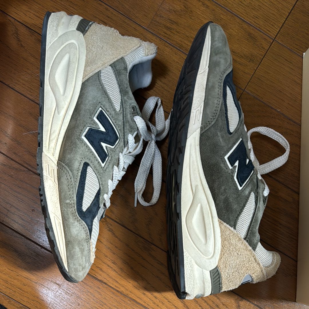 New Balance 990V2 "Olive Suede"