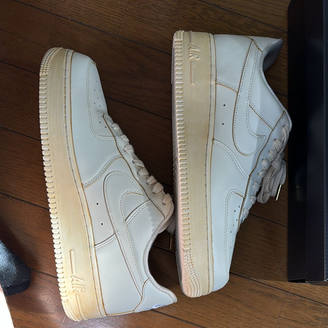 Nike Air Force 1 Low '07 LV8 "Made You Look"