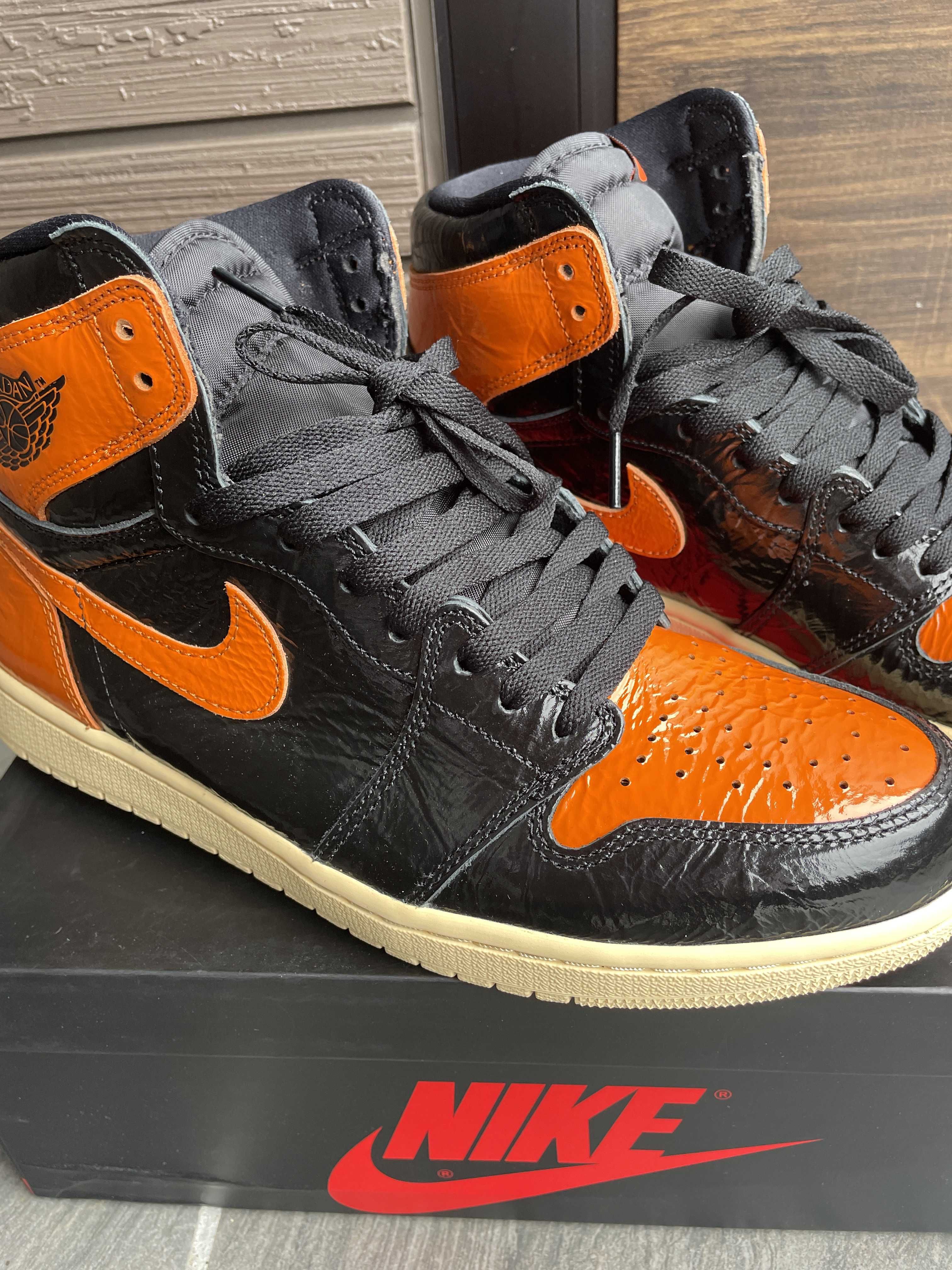 Nike Air Jordan 1 High "Shattered Backboard 3.0"