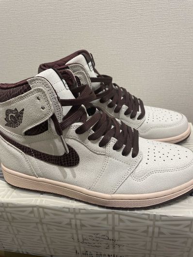 A Ma Maniere × Nike Air Jordan 1 Retro High OG "Sail and Burgundy"
