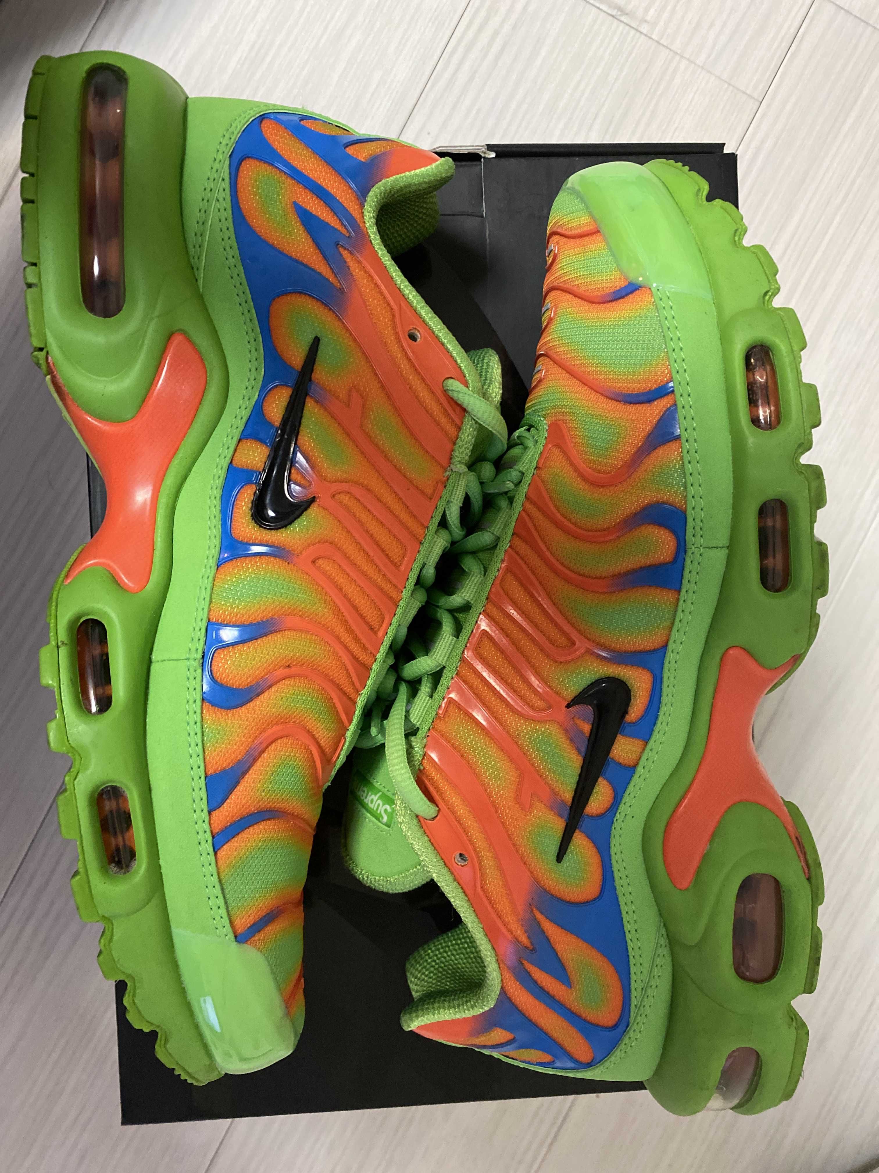 Supreme × Air Max Plus TN "Mean Green"