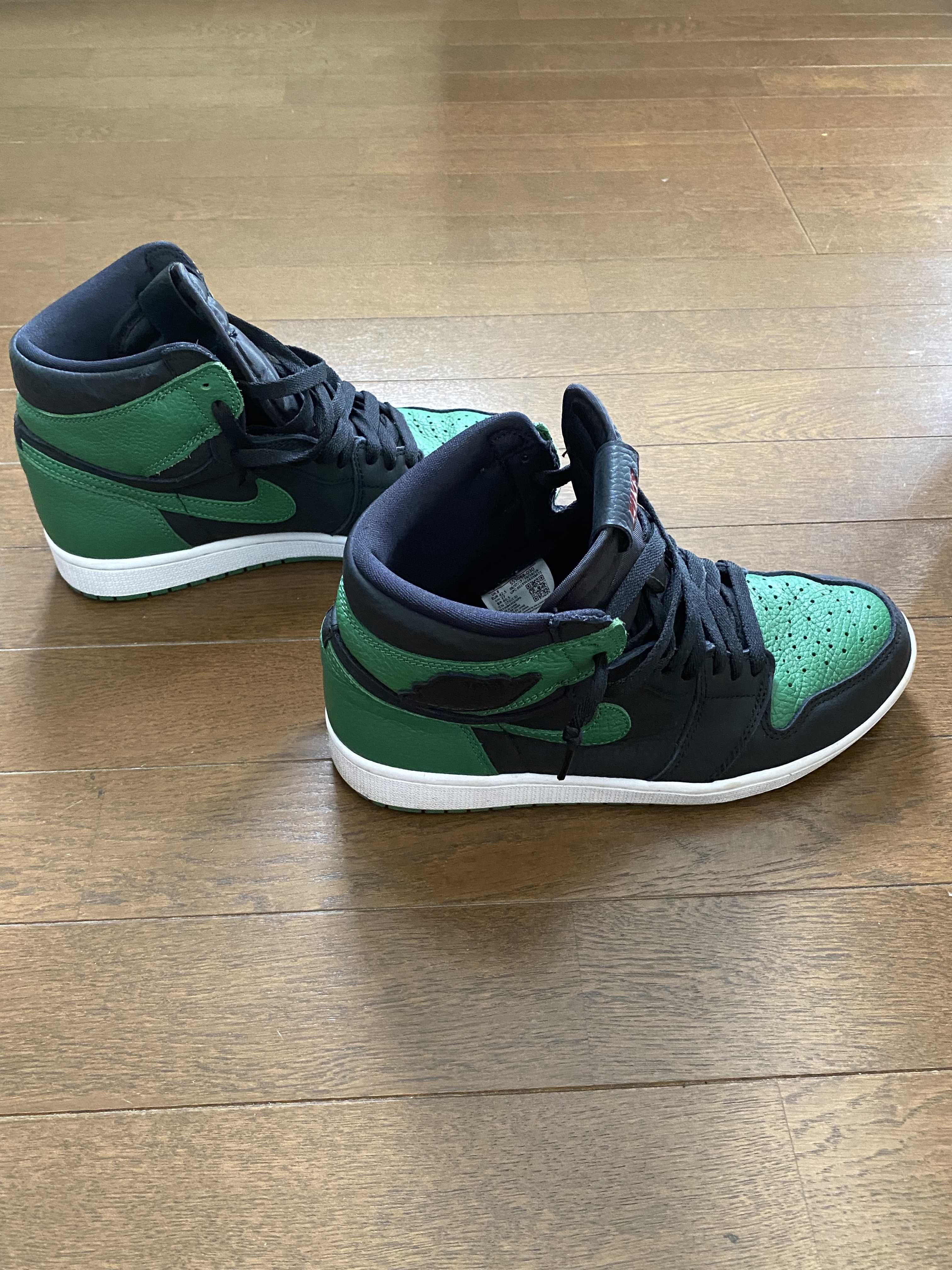 Nike Air Jordan 1 Retro High OG "Black/Pine Green" (2020)