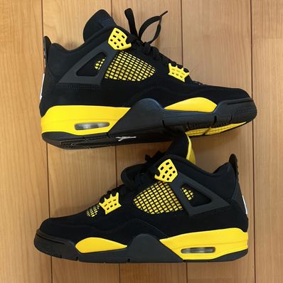 Nike Air Jordan 4 Retro "Thunder"(2023)