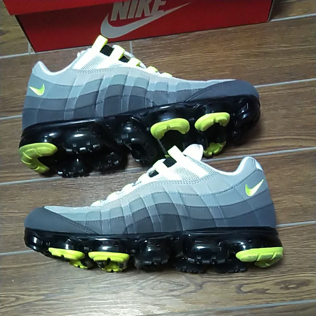Nike Air Vapormax 95 "Neon"