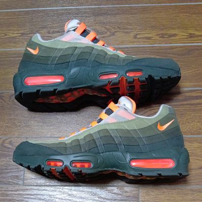 Nike Air Max 95 "String/Total Orange"