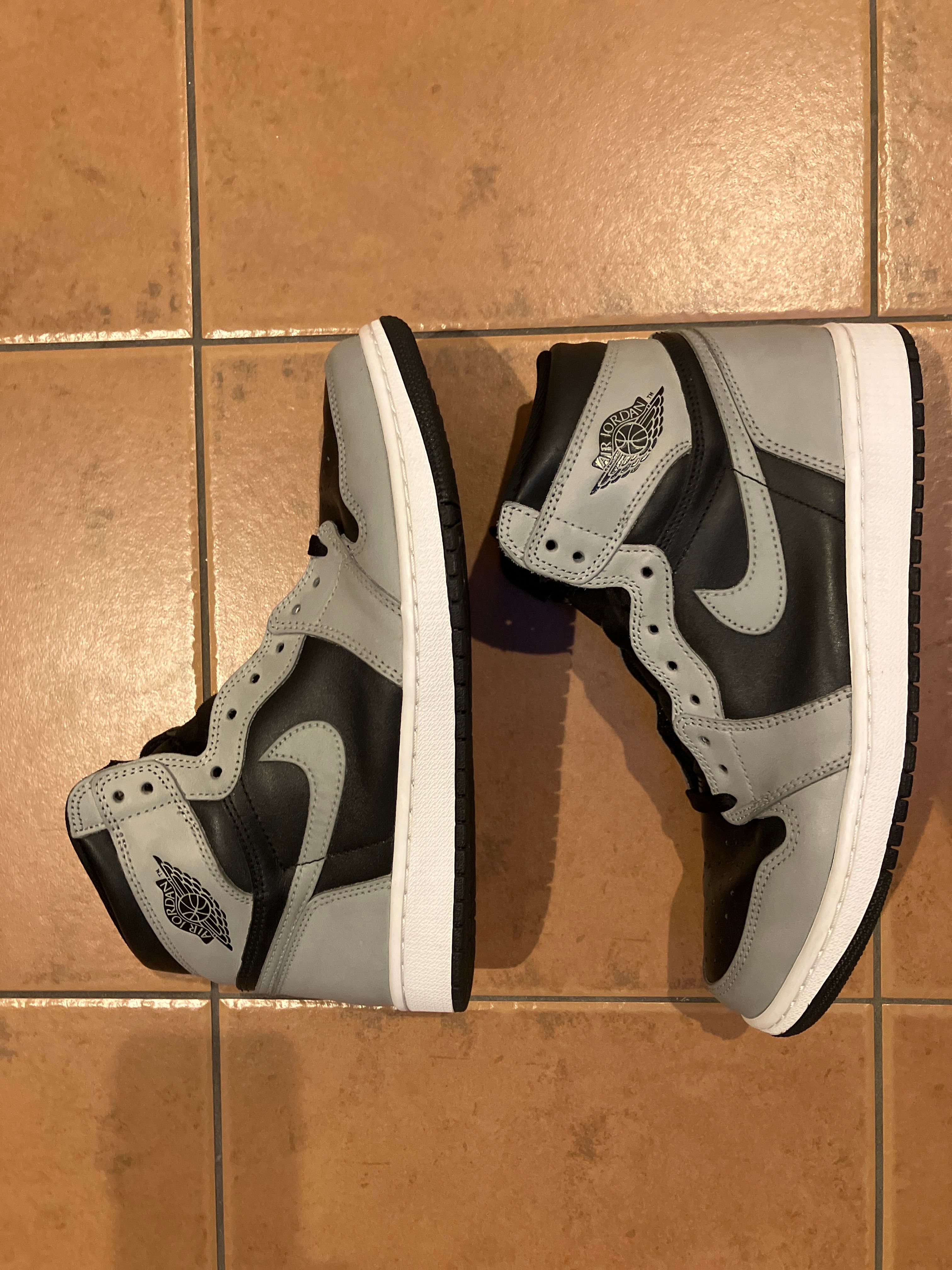 Nike Air Jordan 1 High OG "Shadow 2.0"
