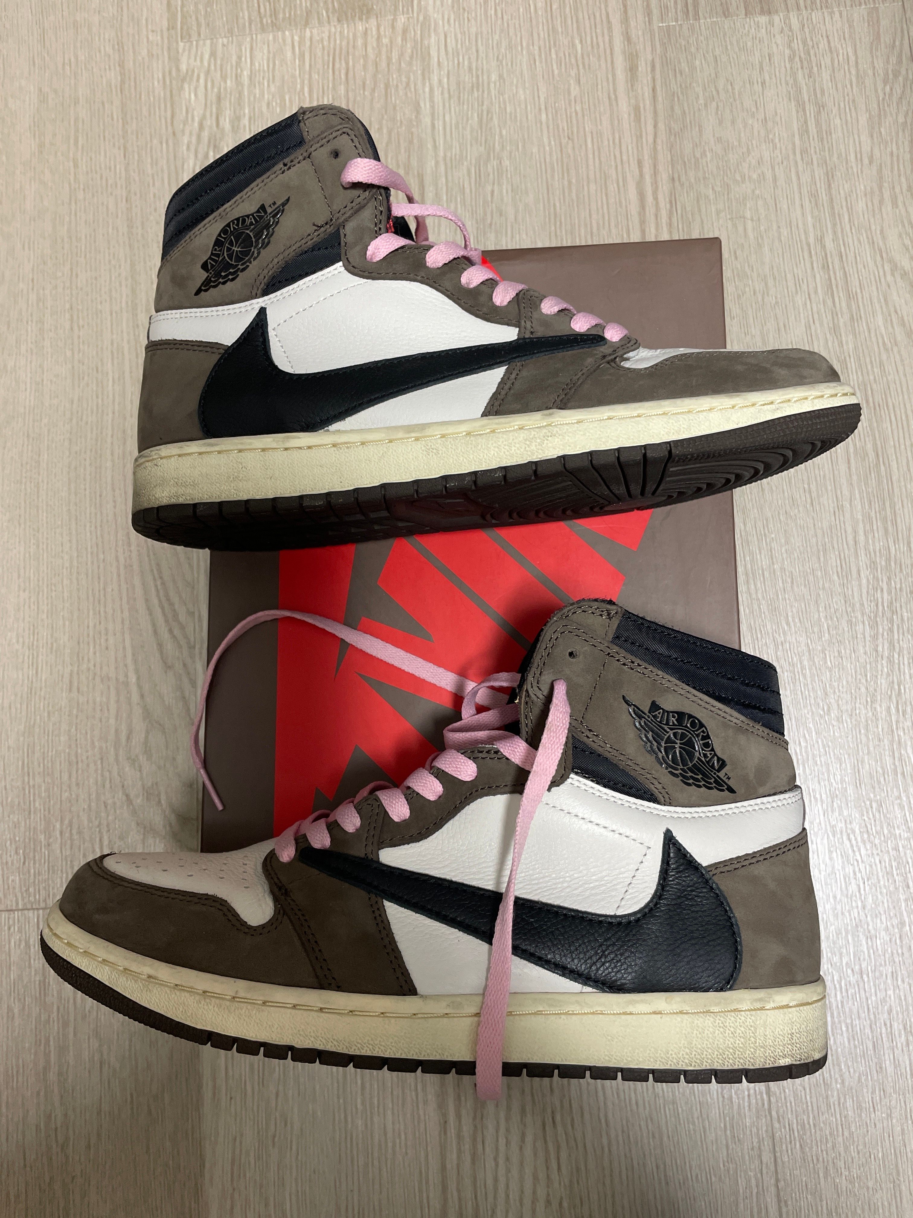 Travis Scott × Nike Air Jordan 1 Retro High OG TS SP "Sail/Dark Mocha"