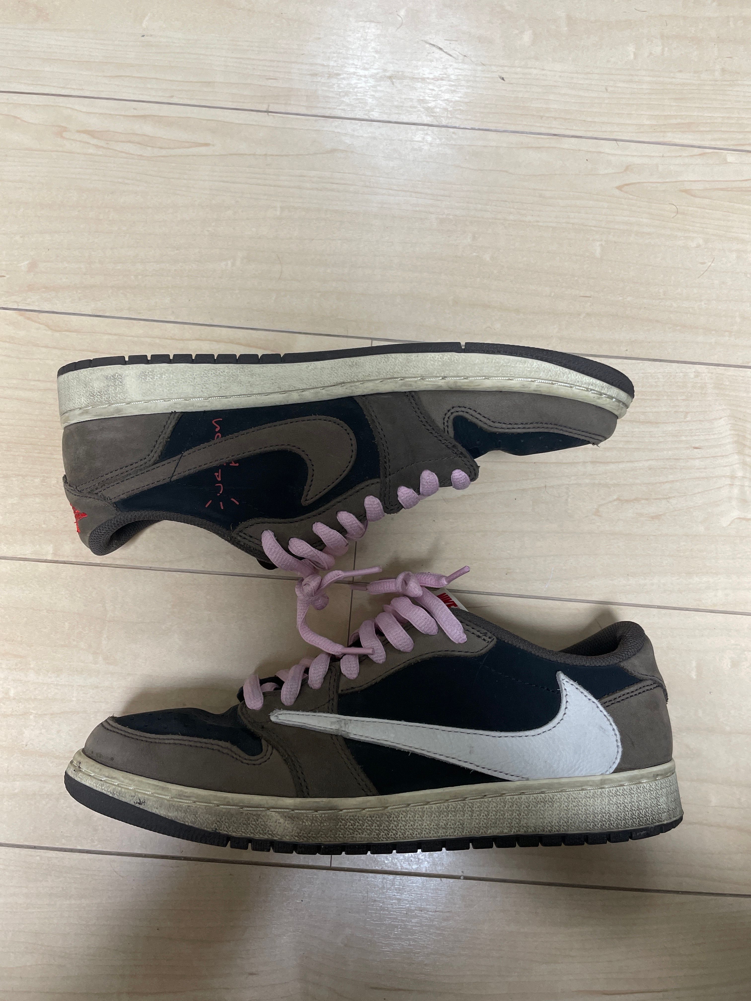 Travis Scott × Nike Air Jordan 1 Low OG SP-T  "Black/Dark Mocha"