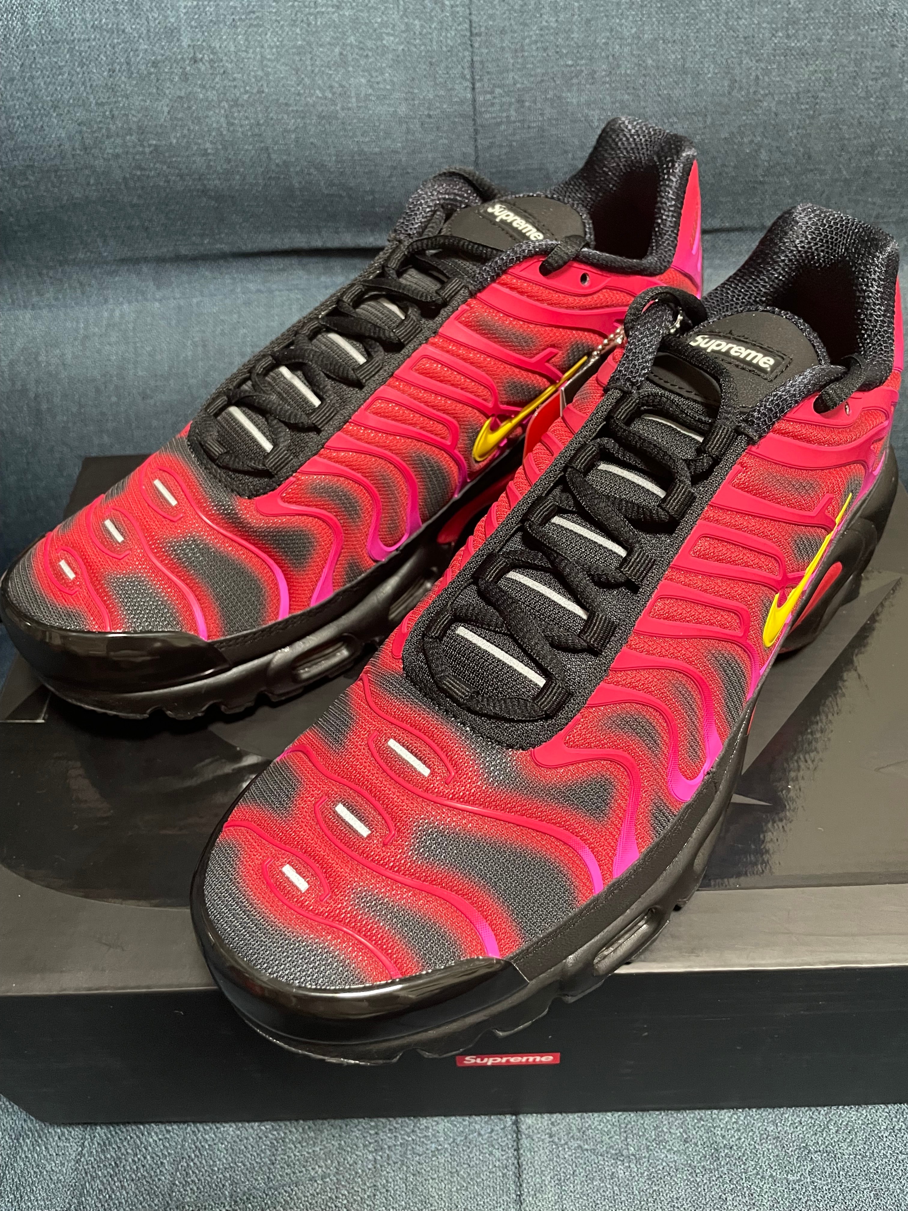 Supreme × Nike Air Max Plus "Hyper Grape"
