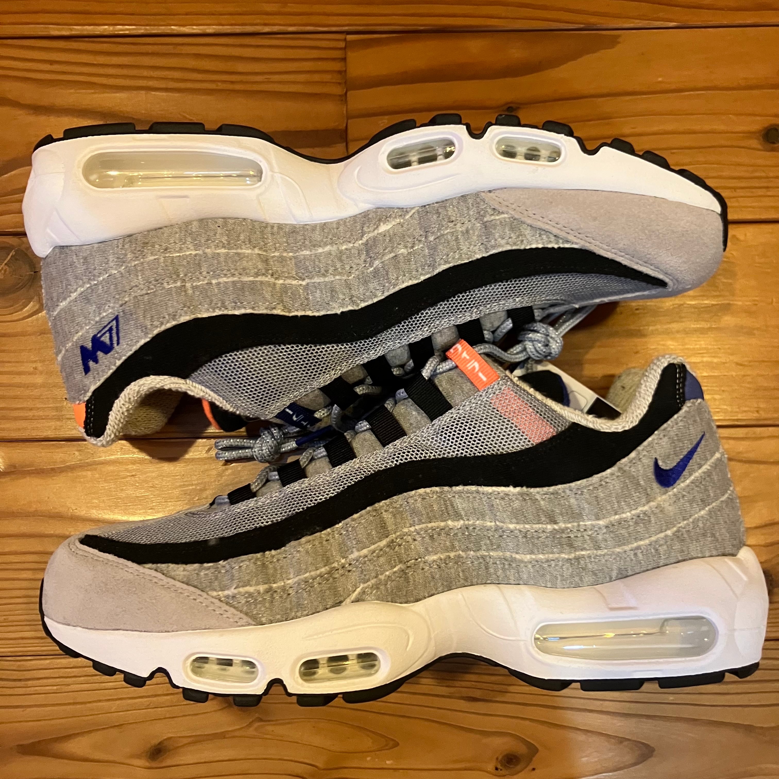 Loopwheeler × Nike Air Max 95 "Wolf Grey"