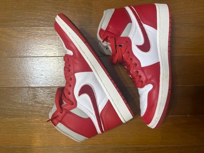 Nike Women's Air Jordan 1 High OG "Newstalgia"