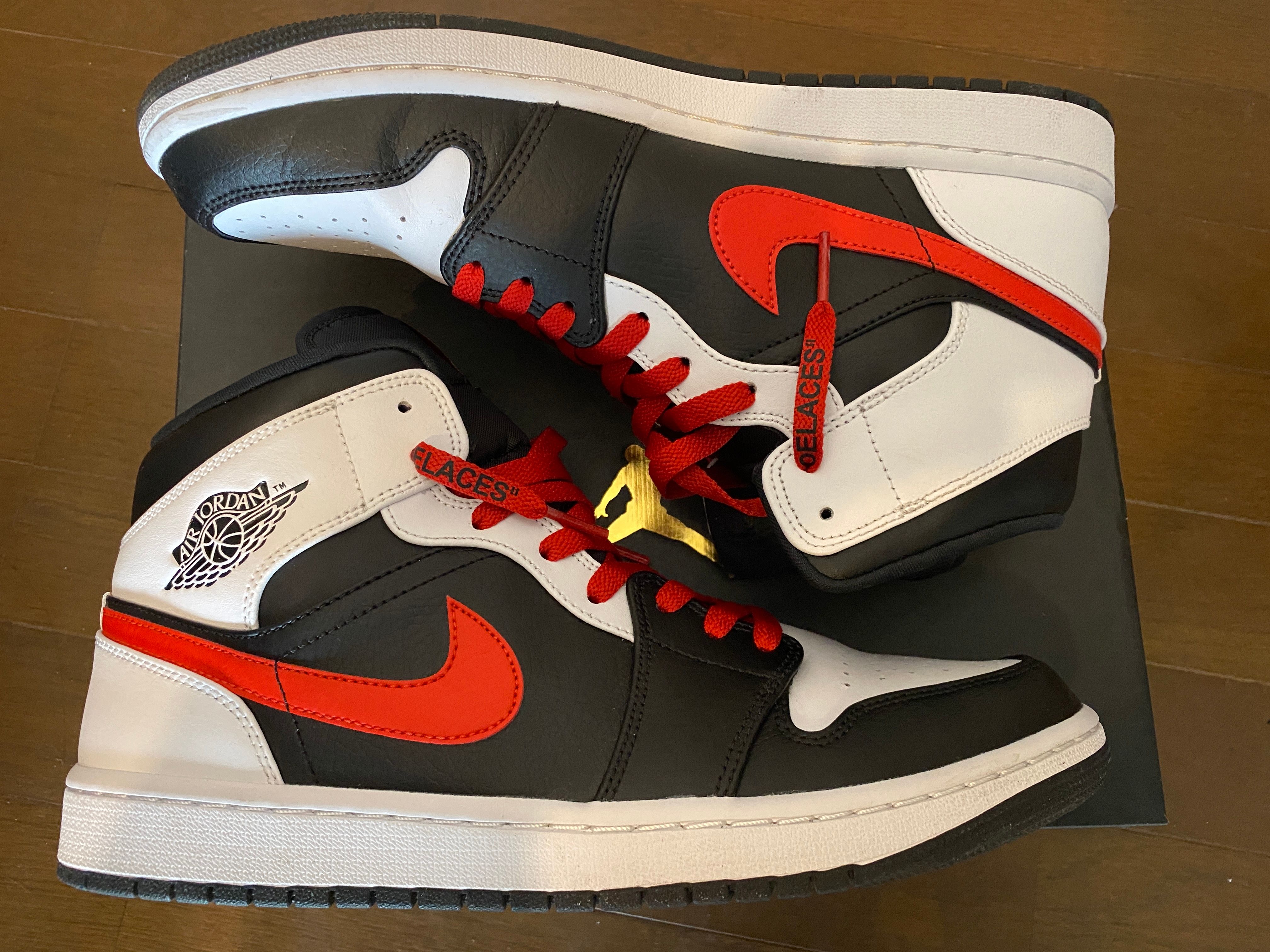 NIKE AIR JORDAN 1 MID "BLACK/CHILE RED/WHITE"