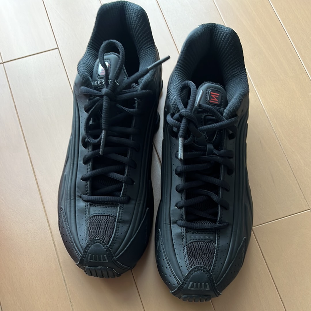 Nike Women's Shox R4 "Black"